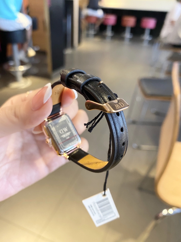 ブランド時計角部分ディテール